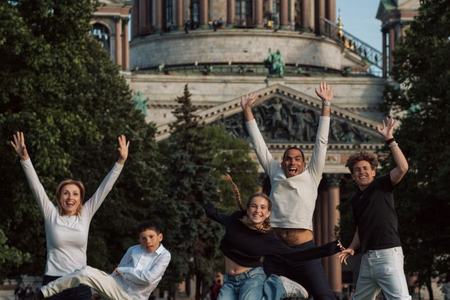 Пешеходная фотопрогулка «Контрастный Петербург»