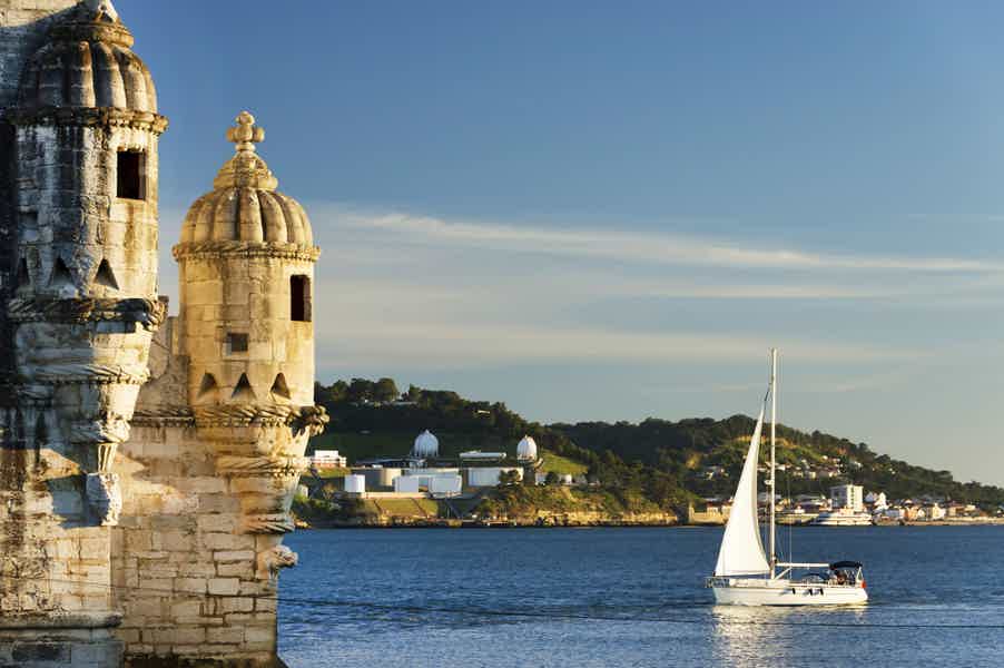 Lisbon: Private Tagus River Yacht Tour - photo 5