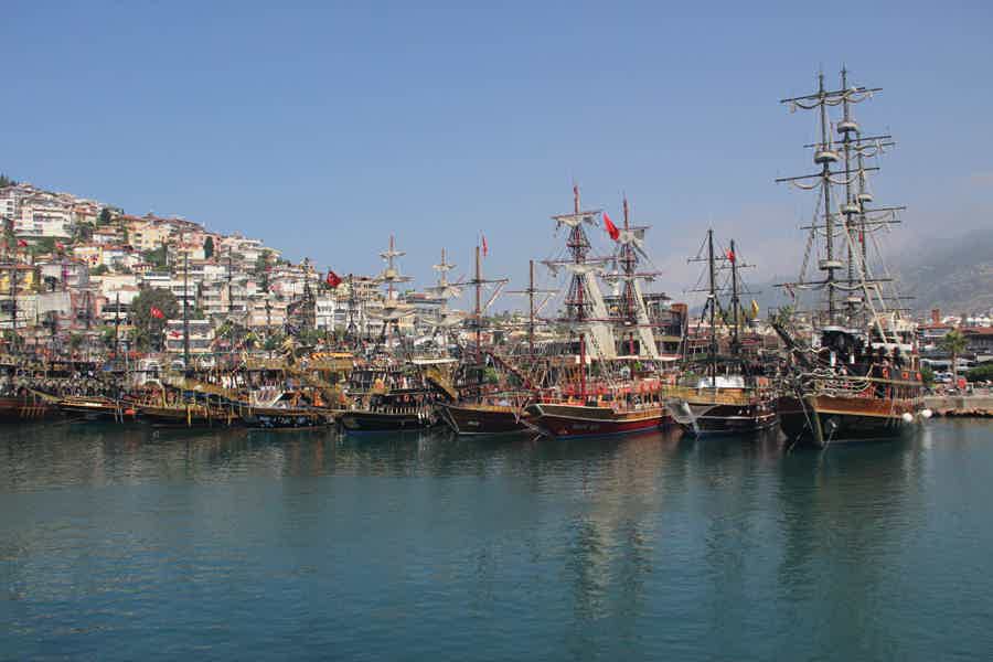 Пиратский корабль Davy Jones в Мармарисе - фото 3
