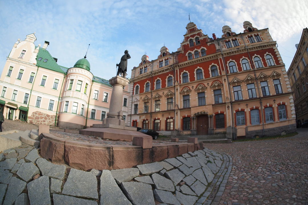 Обзорная пешеходная экскурсия по Выборгу — фото 3