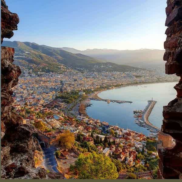На джипах по Алании: крепость, панорамные виды и легенды древнего города - фото 4