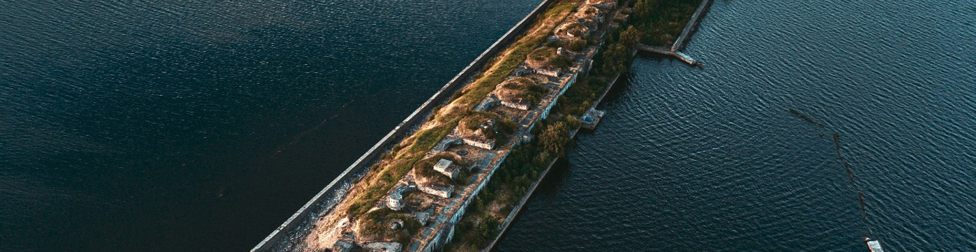 Морское путешествие на мощнейший форт Кронштадта