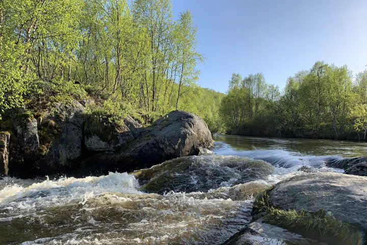 Водопад на реке Лавна