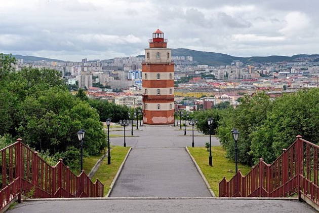 Мурманск - столица Заполярья, крупнейший город в мире за полярным кругом.