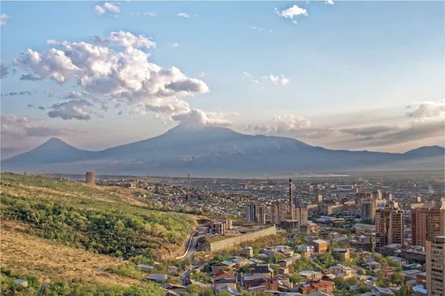 Ереван днем и вечером, в пешей доступности - фото 6