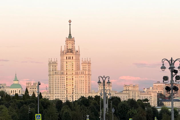 Это вам не обзорка! Несерьезная Москва — фото 3