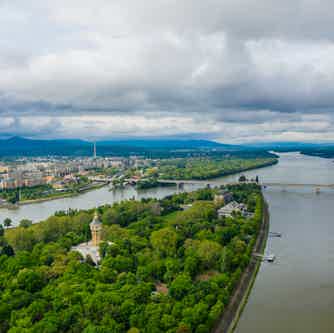 Cruise around the famous Margaret Island