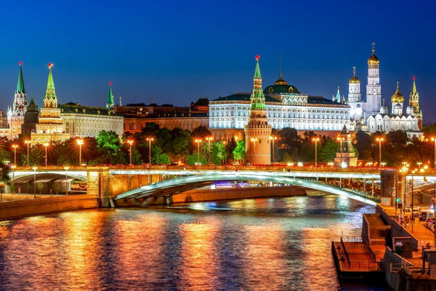 Вечерняя часовая прогулка по центру Москвы от парка «Зарядье»