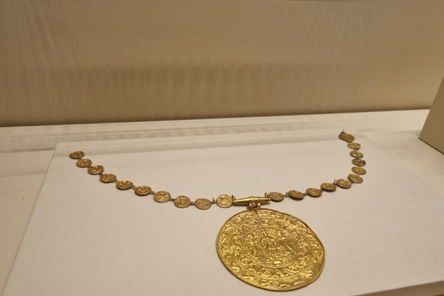 Виды Скрытые сокровища Эрмитажа. Бриллиантовая кладовая