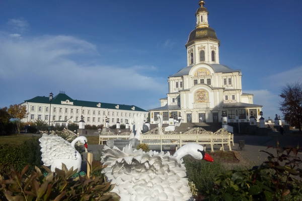 К святыням Дивеево и в уездный город Арзамас