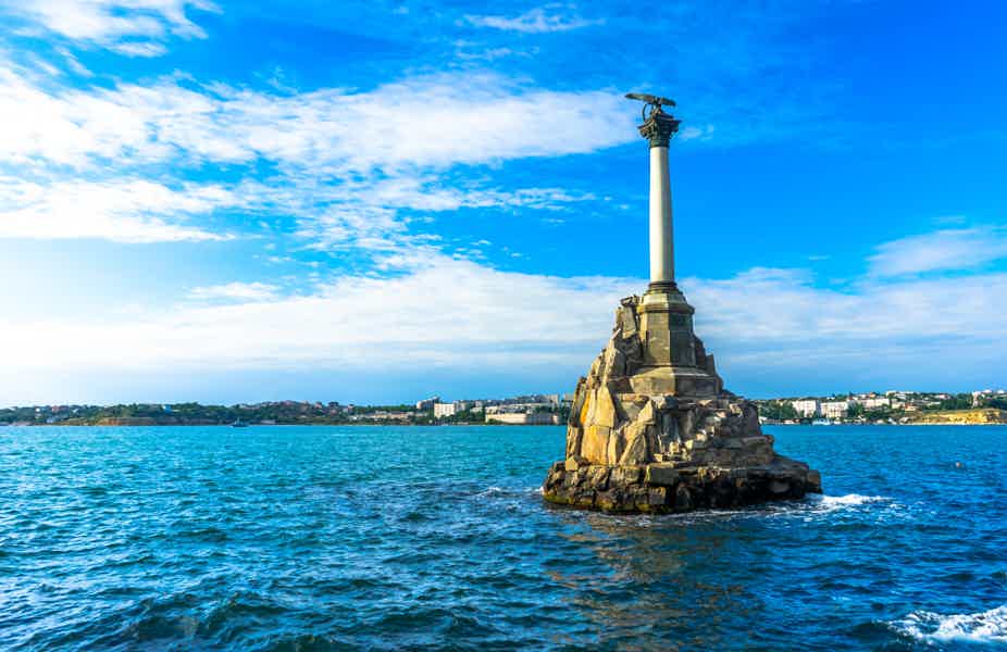 Узнайте Севастополь: от площади Нахимова до морской прогулки - фото 2