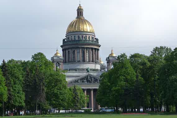 Уютная обзорная прогулка по Петербургу с личным гидом