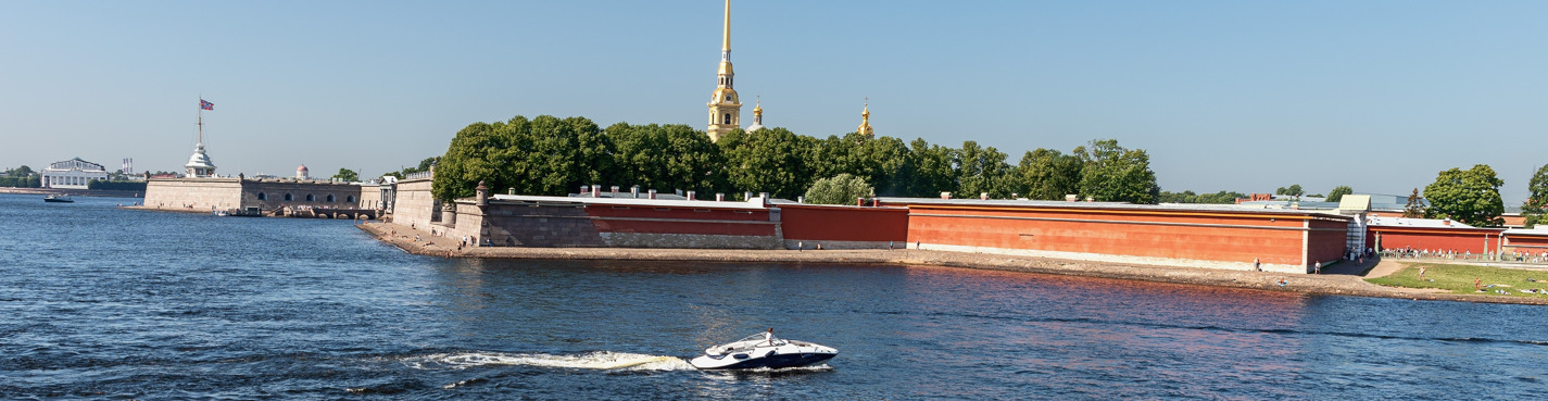 Обзорная автомобильная экскурсия по Санкт-Петербургу с остановками