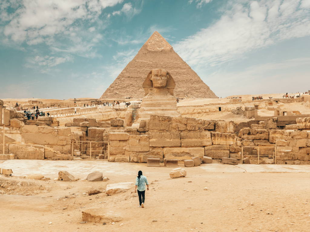 Экскурсия в Каир — к Великим Пирамидам и Сфинксу в Хургаде - цена $40