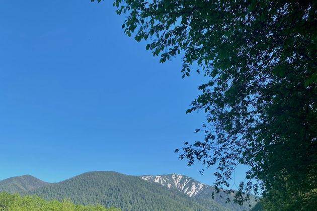 Виды Байкал и сказочные «Лебяжьи» озера