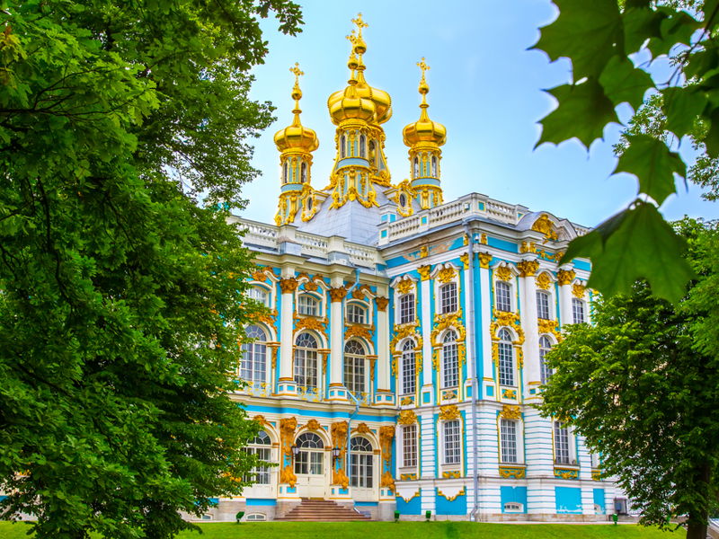 В Петергоф и Царское Село (Пушкин) за один день - экскурсия в Санкт-Петербург, Россия