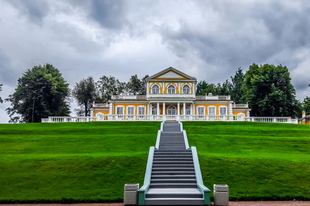 Виды Стрельна: «Путешествия и игры в жизни русского двора» (для школьных групп)