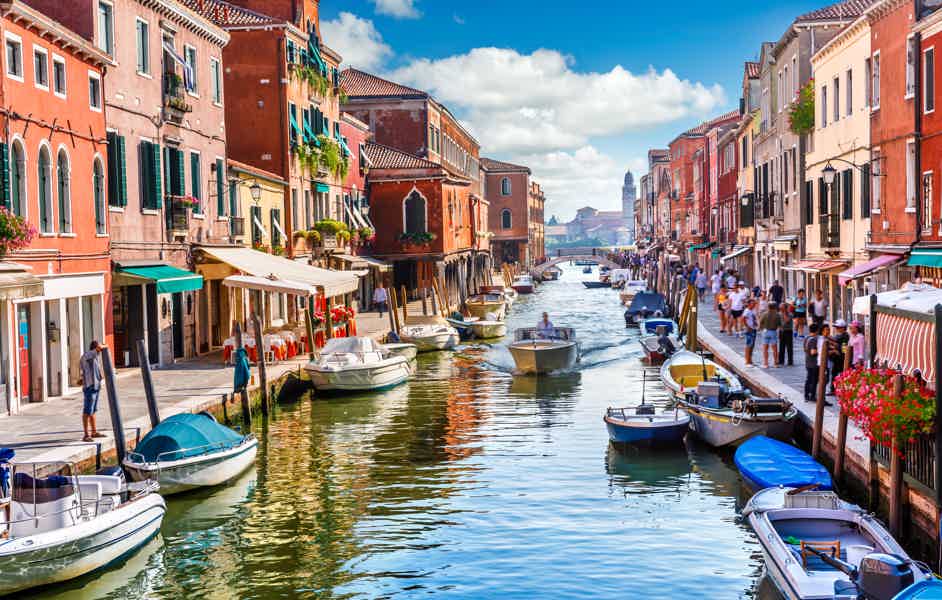 Burano and Murano: Shared Guided Tour & Glass Factory Visit - photo 4