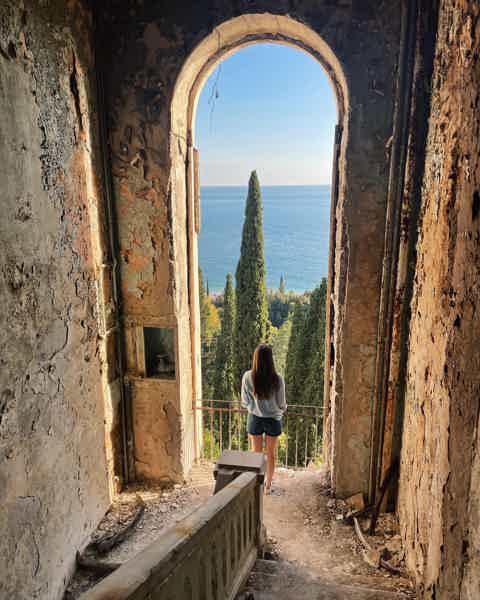 Фото-тур в Абхазию забытые здания: Гагра, Мандариновый сад и Пицунда! - фото 5