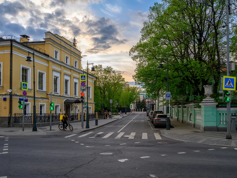 Заповедная Пречистенка: групповая экскурсия — фото 7, Москва | Покатаем