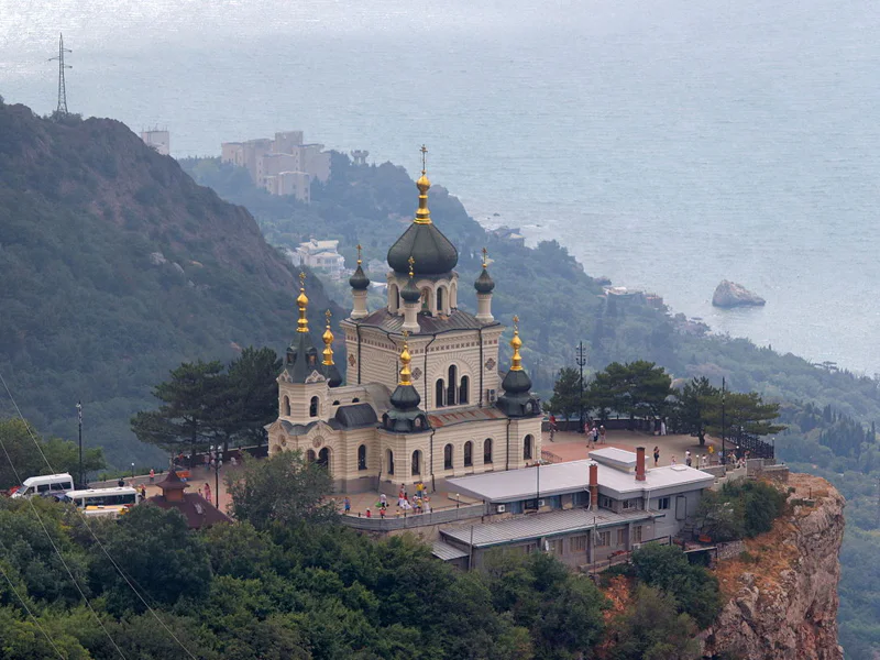 Блистательные дворцы Южнобережья и морская прогулка в Ялту — фото 3, Севастополь | Покатаем