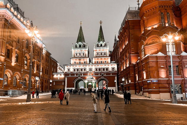 Виды Вокруг Кремля с историей от Средневековья до современности