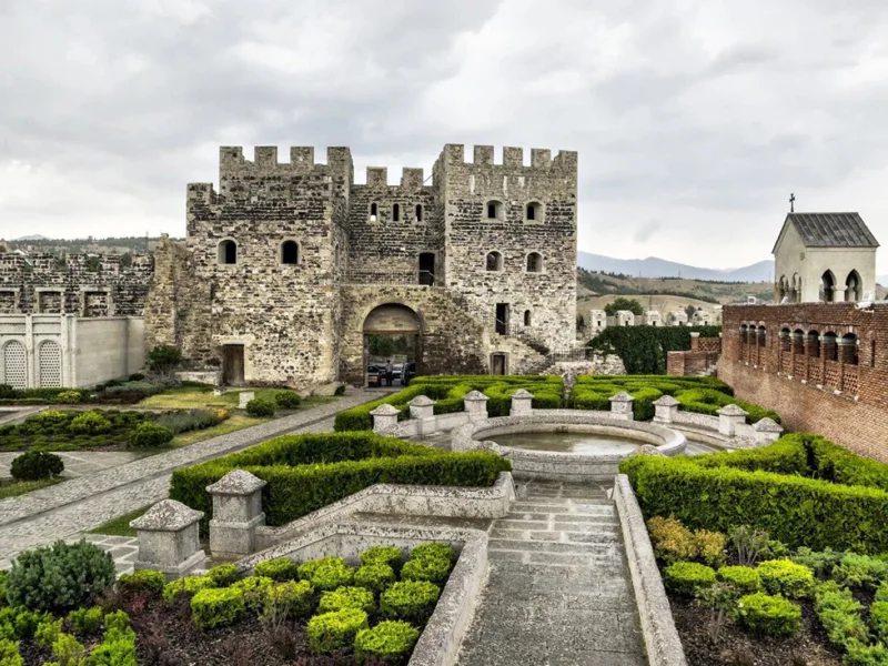 Vardzia and Atskuri Fortress: A Journey into Authentic Georgia — photo 4, Tbilisi | Pokataem