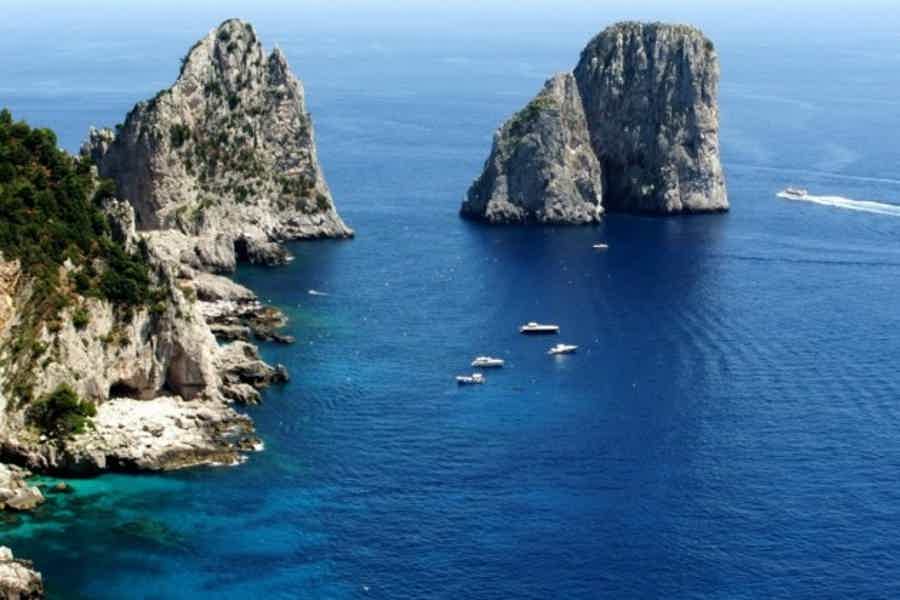 Морской круиз с посещением острова Капри - фото 1