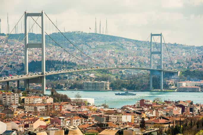 Колоритный Стамбул на VIP-трансфере с гидом