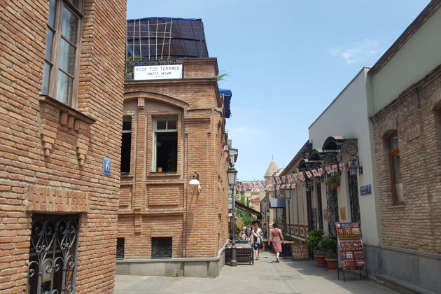 Виды История Тбилиси. Мосты из прошлого в настоящее