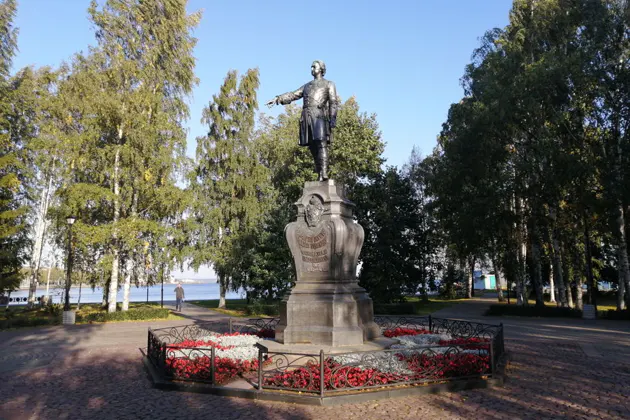 «Петрозаводск: начало» — обзорная экскурсия по городу и окрестностям — фото 3
