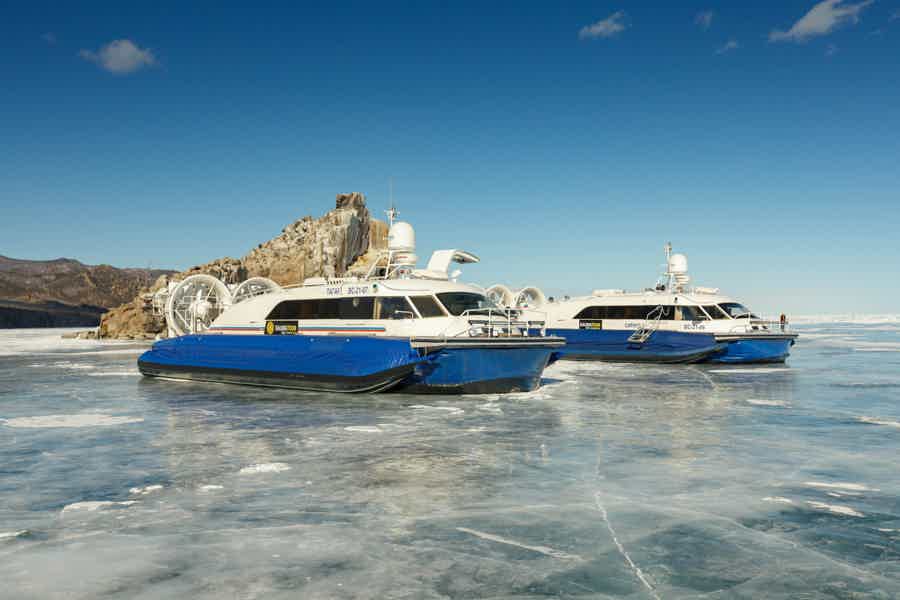 К ледяным чудесам Байкала — в бухту Песчаную на хивусе - фото 7