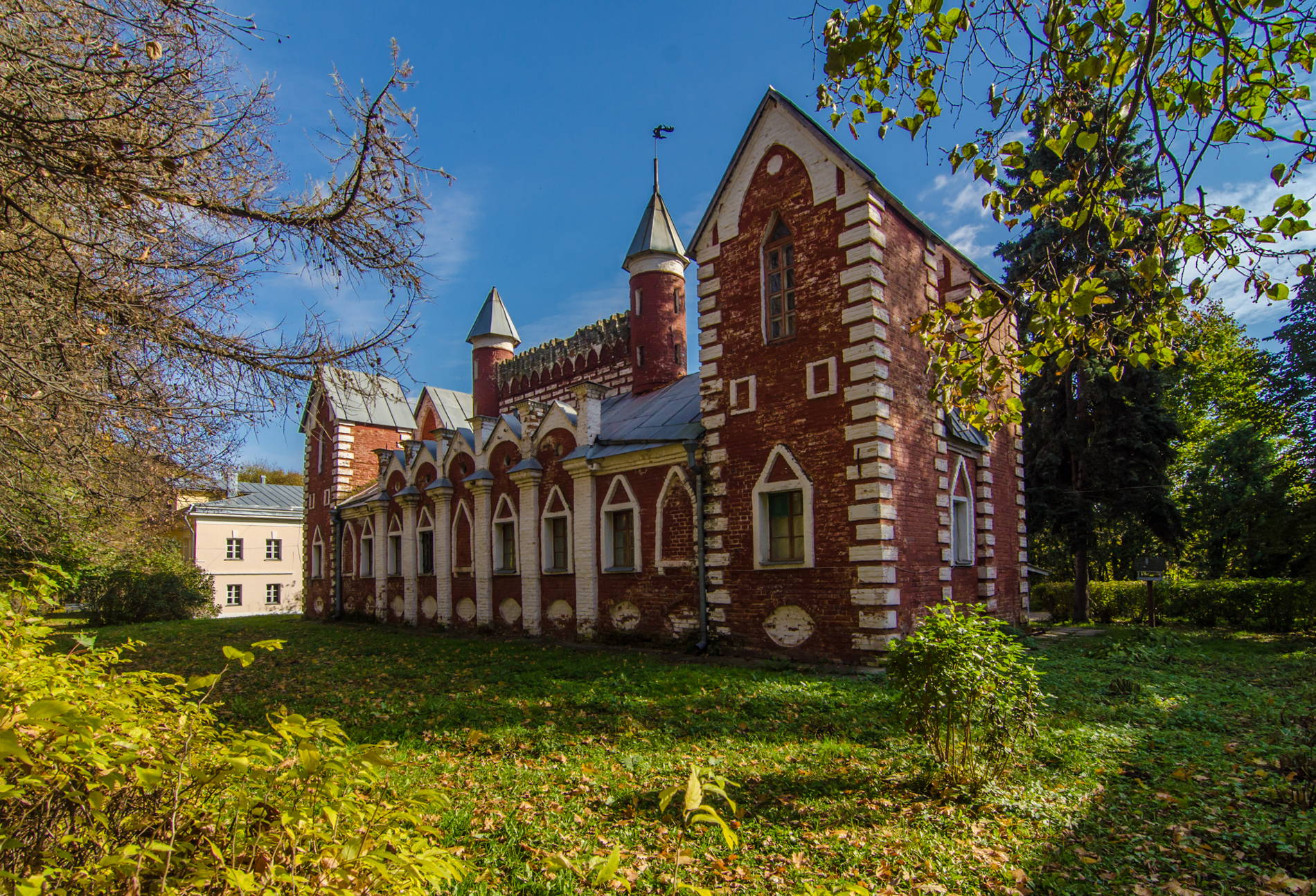 Экскурсия «Усадьба Суханово. Екатерининский монастырь»
