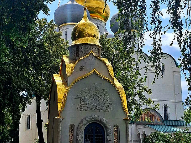 Тайны Новодевичьего монастыря: индивидуальная экскурсия — фото 4, Москва | Покатаем