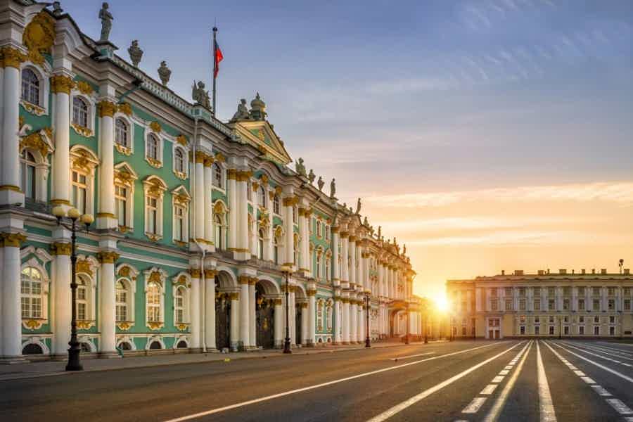 Walking tour in St. Petersburg  - photo 1
