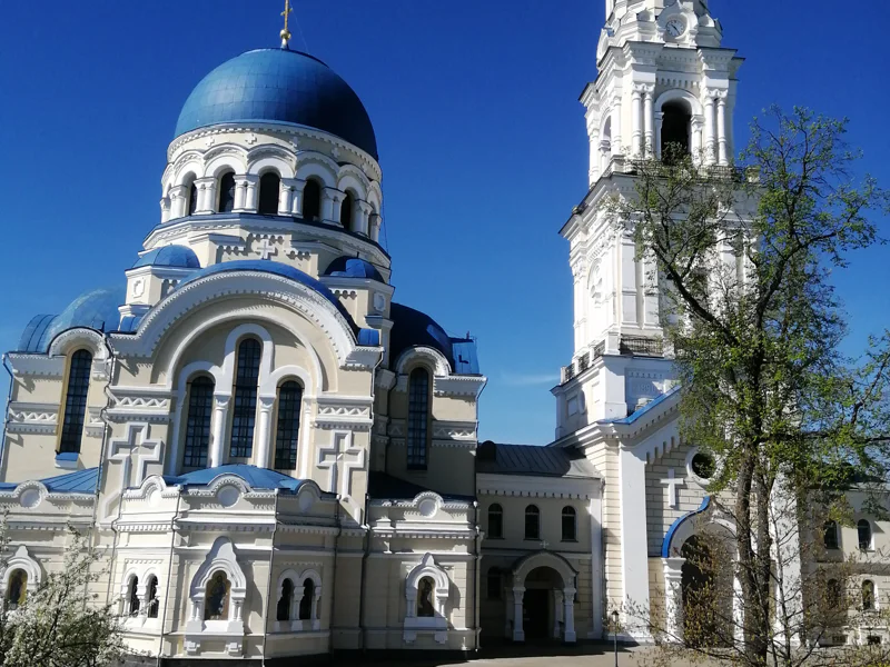 Свято-Тихонова пустынь и Спас на Угре. Монастыри-жемчужины Калужского края — фото 3, Калуга | Покатаем