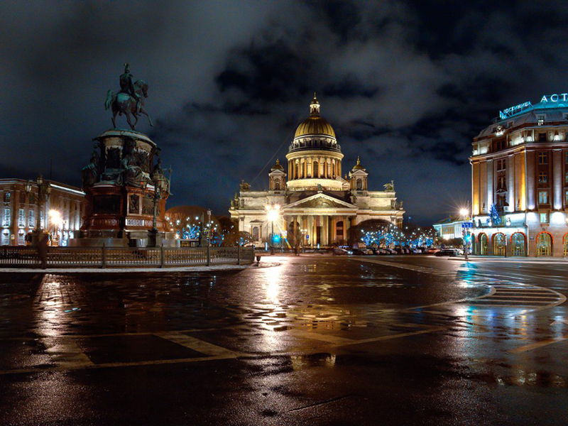 Поездка по ночному Петербургу на комфортабельном автомобиле с профессиональным краеведом - экскурсия в Санкт-Петербург, Россия