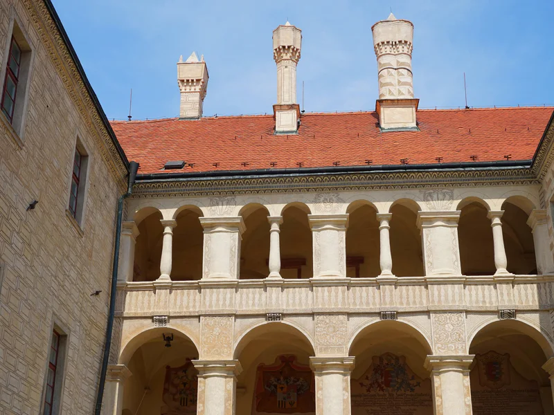 Махово озеро и брутальные средневековые замки — фото 5, Прага | Покатаем