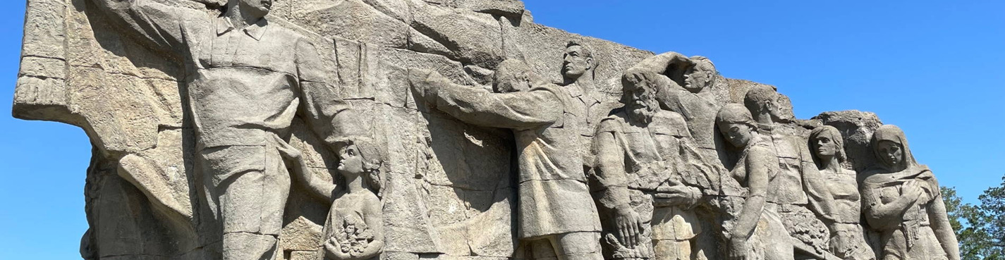 Памятник-ансамбль на Мамаевом кургане — творение скульптора Вучетича