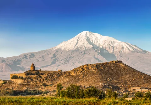 Армения языческая, христианская и величественный Арарат