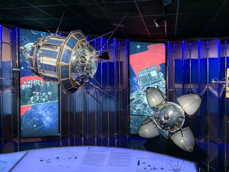 Космическая экскурсия по Музею космонавтики и Аллее Героев Космоса - фото 4