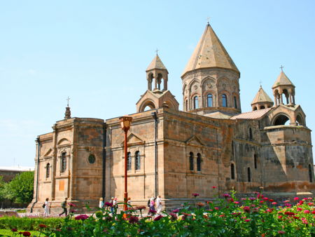 Храм Гарни и монастырь Гегард