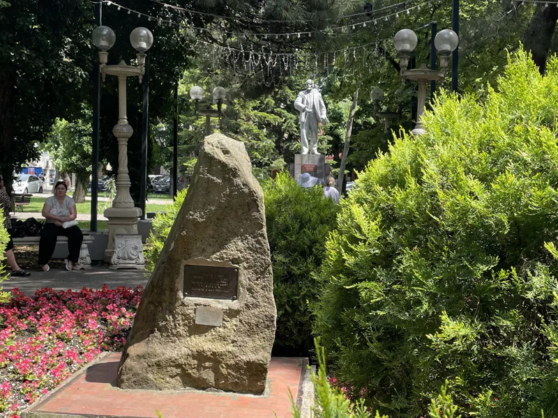Обзорная по городу в мини-группе — фото 4, Геленджик | Покатаем