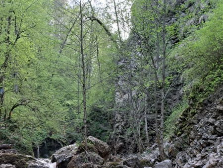 Водопады ручья Руфабго