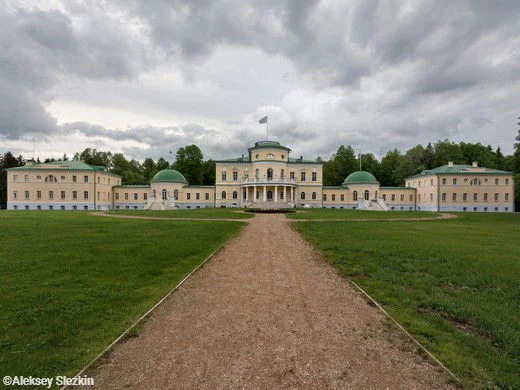Усадьба князей Куракиных и окрестности, кадр 7