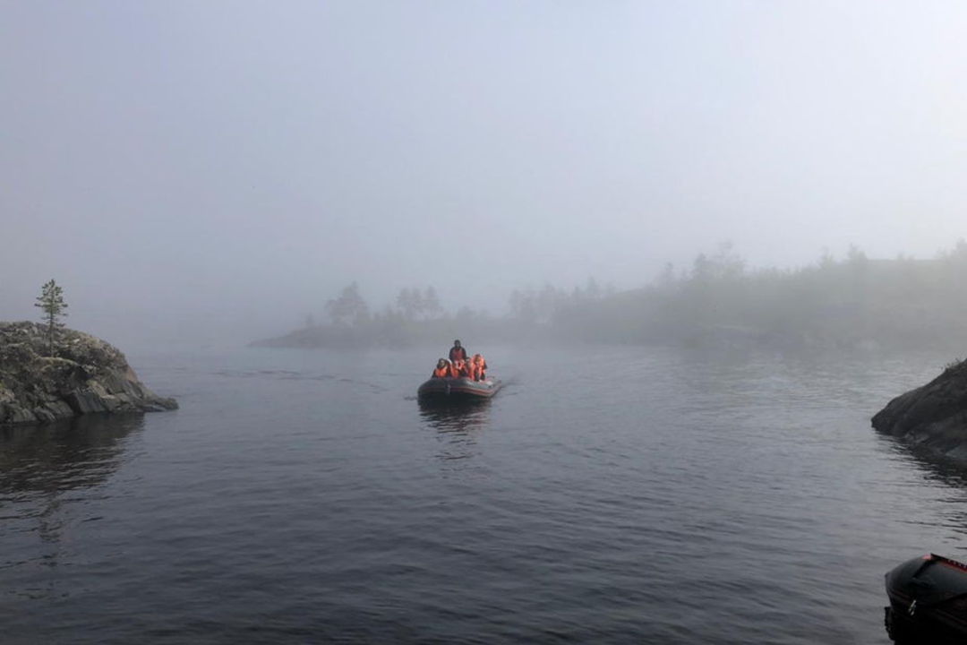 Водная прогулка по Ладожским шхерам на арктической лодке — фото 4