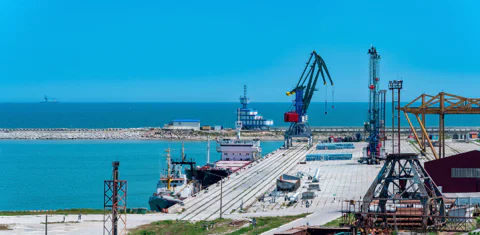 Солнце, море, город: ваш идеальный день в Махачкале — двухчасовая экскурсия