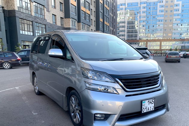 Трансфер на комфортном минивене из аэропорта / в аэропорт с багажом