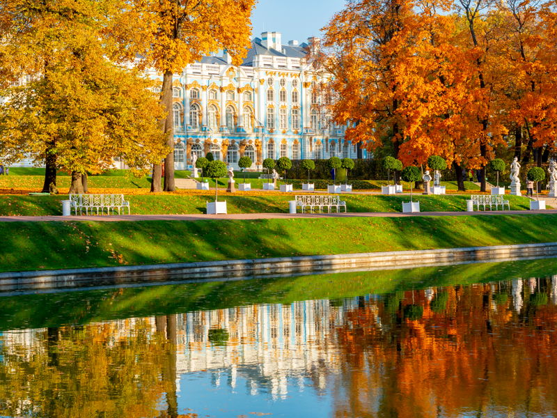 Автобусный тур в Царское Село и Петергоф - экскурсия в Санкт-Петербург, Россия