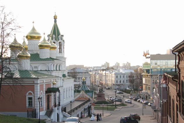 Виды «Пешком по Рождественской»: